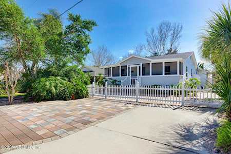 614 15th Ave Jacksonville Beach, FL 32250