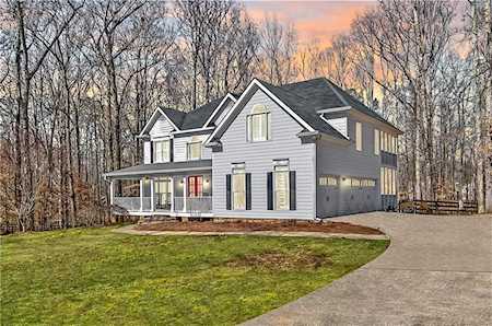 230 Allendale Dr Canton, GA 30115