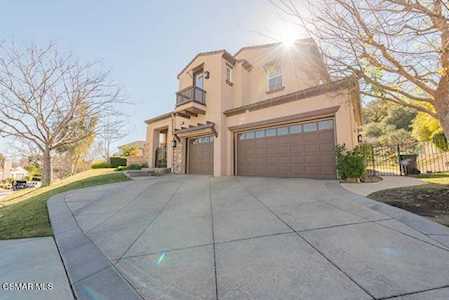 757 Hartglen Ave Westlake Village, CA 91361