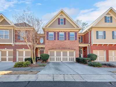 5191 Merrimont Dr #18 Alpharetta, GA 30022