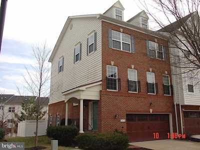 2216 Congresbury Place Upper Marlboro, MD 20774