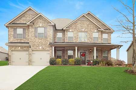 27 Denton Ct Acworth, GA 30101