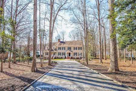 13421 Torrington Dr Midlothian, VA 23113