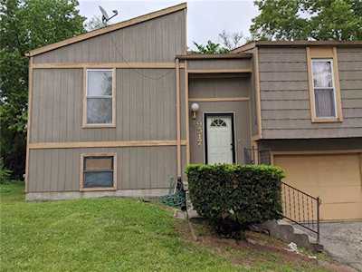 9517 Manning Ave Kansas City, MO 64134