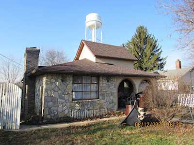 6 Claire Court Circleville, OH 43113