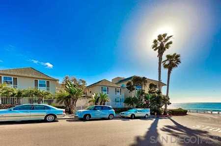 215 Bonair #11 La Jolla, CA 92037