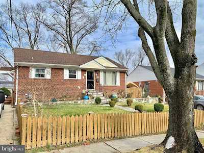 2114 Rolander St Hyattsville, MD 20783