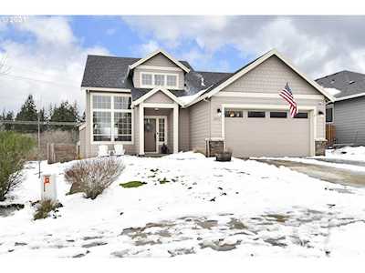 37271 American St Sandy, OR 97055