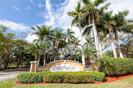 771 N Pine Island Rd #214 Plantation, FL 33324