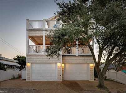 112 57th 1/2 St Virginia Beach, VA 23451