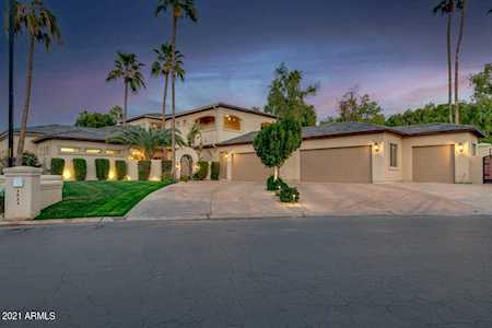 1524 E Treasure Cove Drive Gilbert, AZ 85234