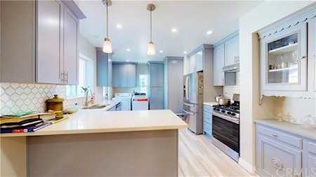 5327 Meridian Street Highland Park, CA 90042