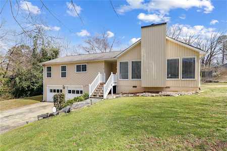 128 Trickum Hills Dr Woodstock, GA 30188