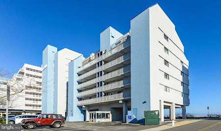 8201 Atlantic Ave #304 Ocean City, MD 21842