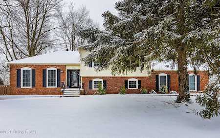 9024 Lethborough Dr Louisville, KY 40299
