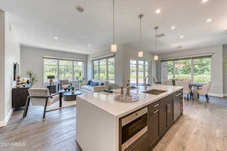 6166 N Scottsdale Road #A1007 Paradise Valley, AZ 85253