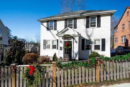 97 Bellevue Hill Rd Boston, MA 02132