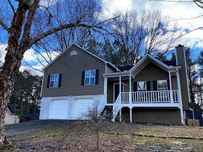 4125 Chanticleer Dr NW Kennesaw, GA 30152