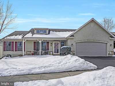 849 Cambridge Dr Manheim, PA 17545