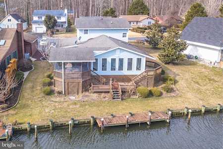 8 Crows Nest Ln Ocean Pines, MD 21811