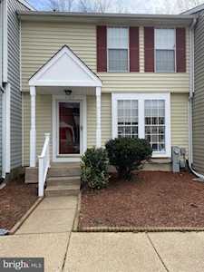 1723 Jacobs Meadow Dr Severn, MD 21144