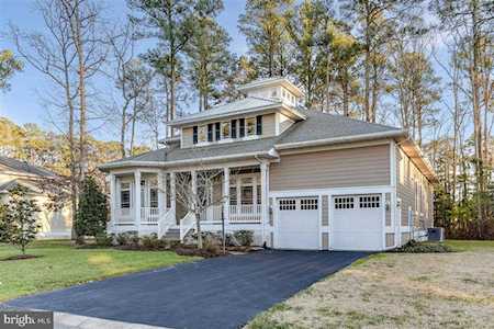 11656 Maid At Arms Ln Berlin, MD 21811