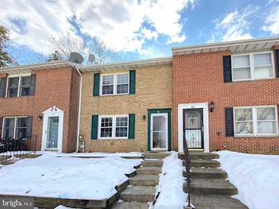 8 Paradise Ave #C Mount Airy, MD 21771