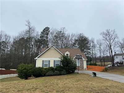 76 Carter Creek Dr Temple, GA 30179