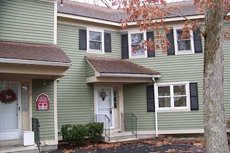 70 Heritage Dr #70 Northbridge, MA 01588