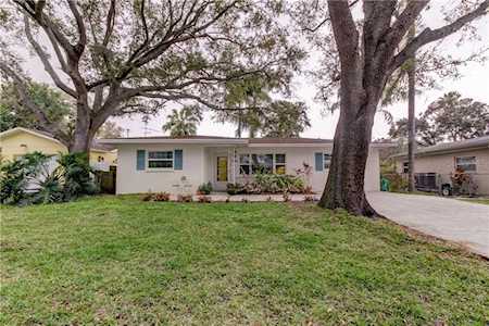 1959 Albany Dr Clearwater, FL 33763