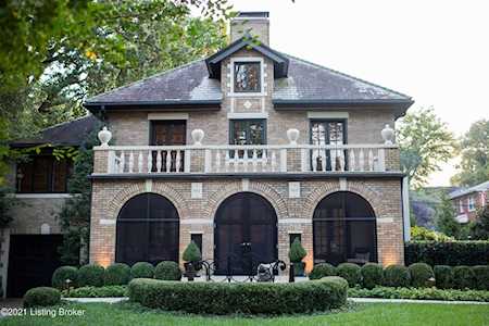 102 Valley Rd Louisville, KY 40204