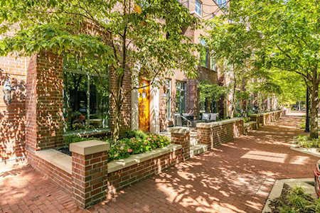 251 Daniel Burnham Square Columbus, OH 43215