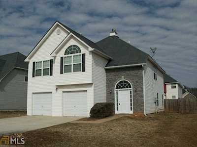 2042 Registry Dr Hampton, GA 30228