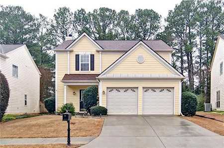 613 Lullingstone Dr SE Marietta, GA 30067