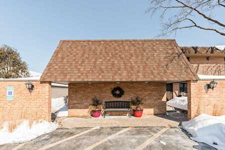 520 E Main St #1A Barrington, IL 60010