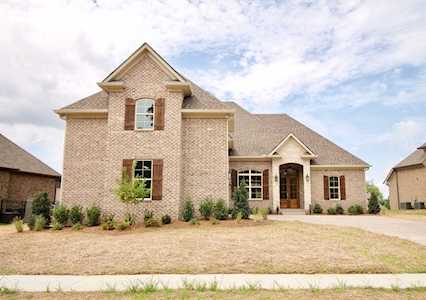148 Thornwood Place Hendersonville, TN 37075