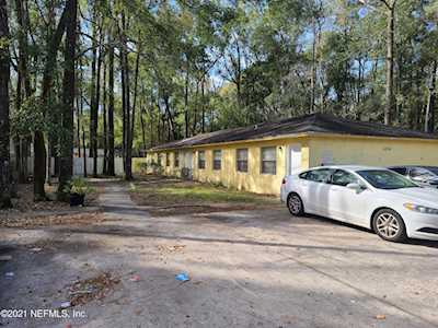 5424 101st St Jacksonville, FL 32210