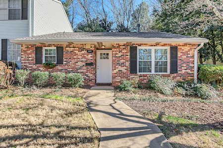 402 SW Promenade Ct Marietta, GA 30064