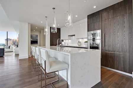 3107 Peachtree Rd NE #1501 Atlanta, GA 30305