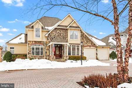 15 Banner Ct Gettysburg, PA 17325