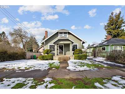 7827 SE Tolman St Portland, OR 97206