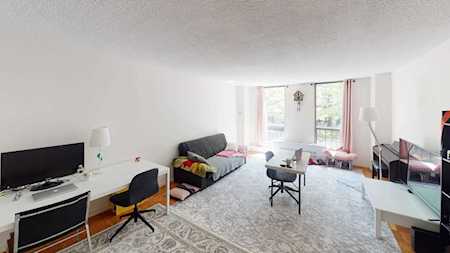 99 Pond Ave #304 Brookline, MA 02445