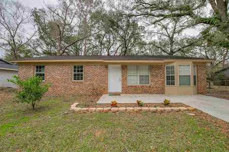 5677 Doonesbury Way Tallahassee, FL 32303