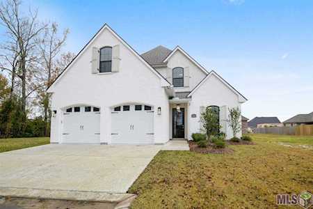 14118 Purple Finch Ct Baton Rouge, LA 70817