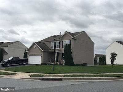 16 Lone Tree Dr Camden Wyoming, DE 19934