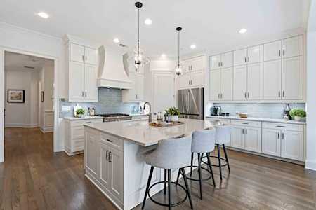 130 Abbington River Ln Atlanta, GA 30339