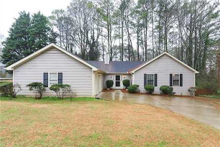 480 Buckingham Circle Marietta, GA 30066