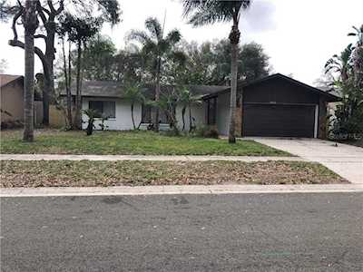 2125 Little Brook Ln Clearwater, FL 33763