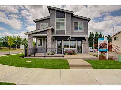 7383 SW Woodbury Loop Wilsonville, OR 97070