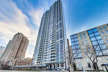 1300 N Lake Shore Dr #28BC Chicago, IL 60610